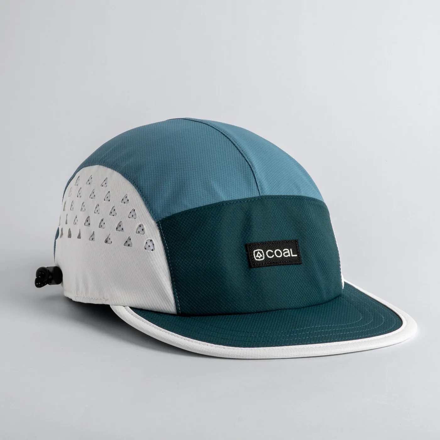 Provo cap in navy and off white
